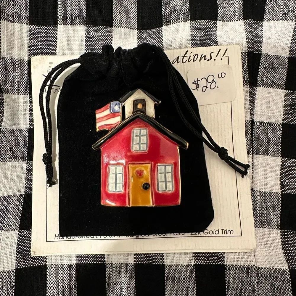 ‘90’s kitschy “old school house” handmade clay pin/brooch with real gold trim